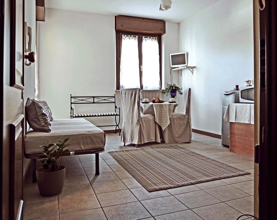 Apartment Il Fiore Bergamo Pokój zdjęcie